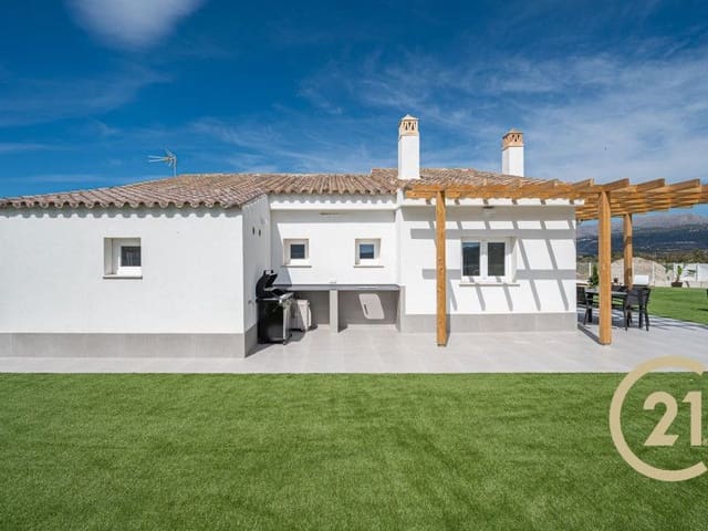 3 slaapkamer Villa te koop in Viñuela met zwembad - € 365.000 (Ref: 9683049)