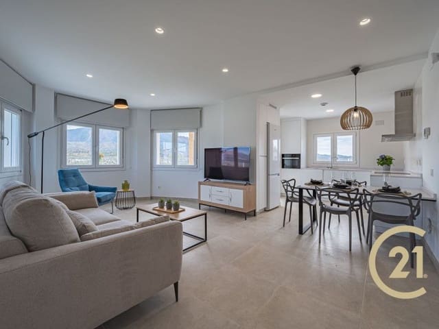 3 slaapkamer Villa te koop in Viñuela met zwembad - € 365.000 (Ref: 9683049)