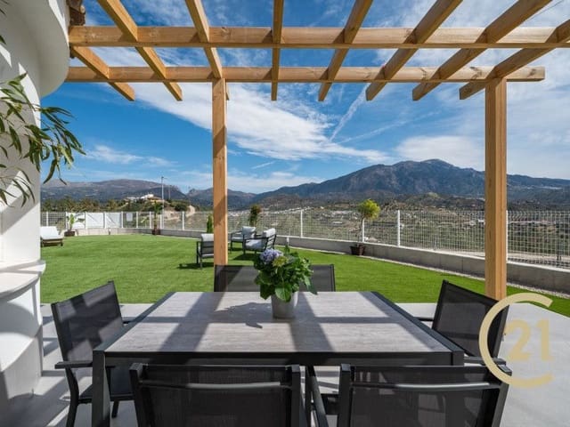 3 slaapkamer Villa te koop in Viñuela met zwembad - € 365.000 (Ref: 9683049)