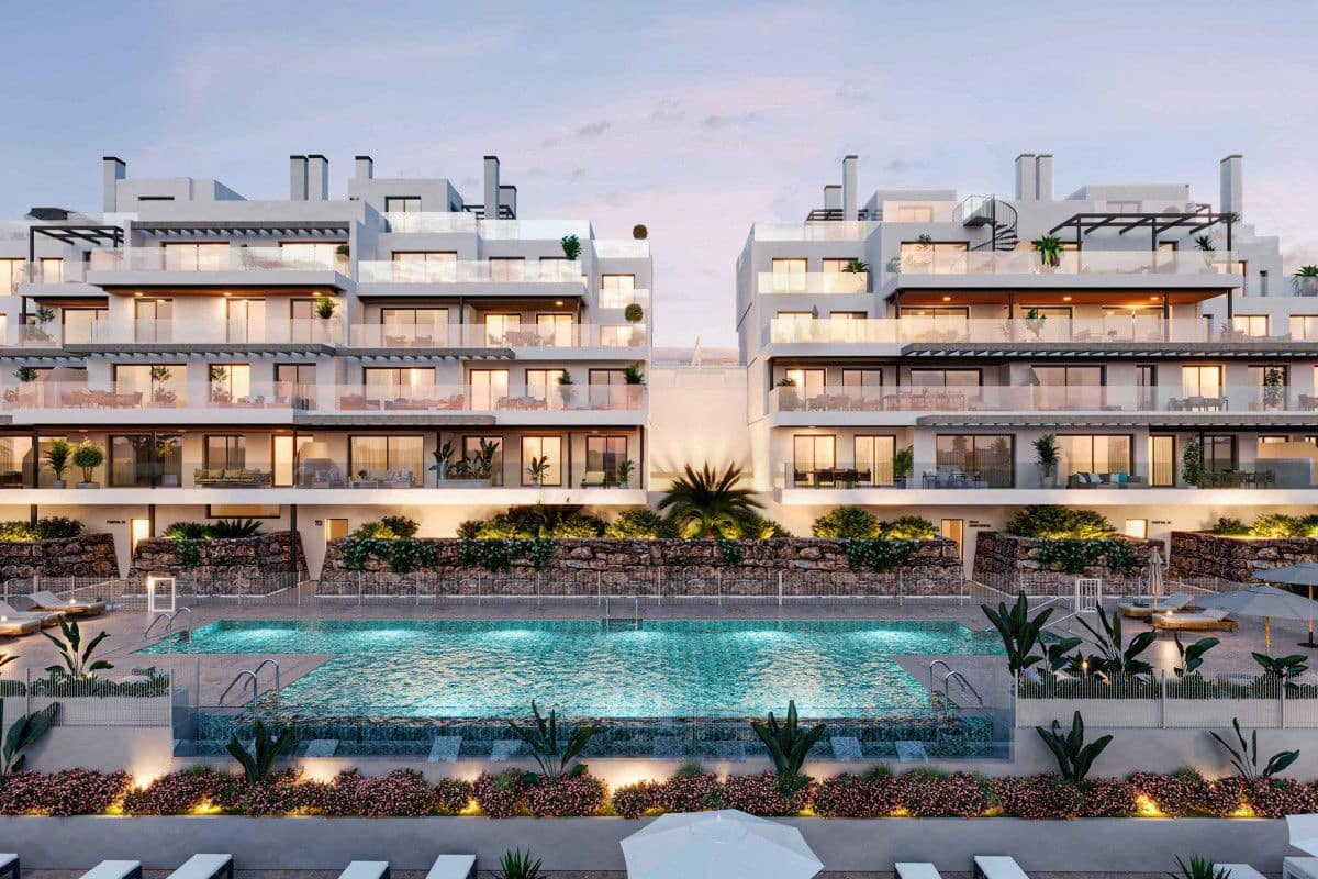 2 quarto Apartamento para venda em Estepona com piscina - 695 000 € (Ref: 9683589)