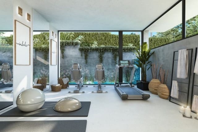 4 slaapkamer Villa te koop in El Paraiso, Estepona met zwembad - € 1.790.000 (Ref: 9683607)