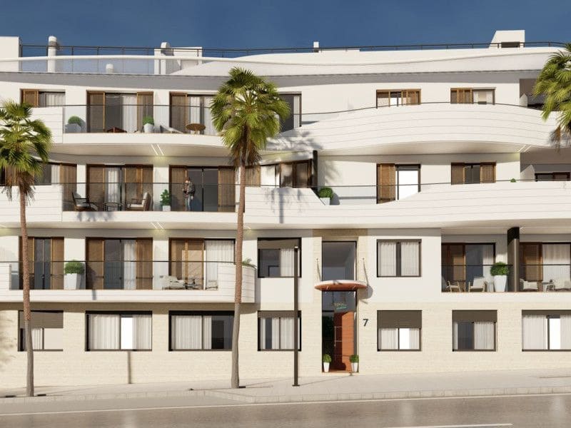 Kommersiell til salgs i Estepona med svømmebasseng - € 1 400 000 (Ref: 9683622)