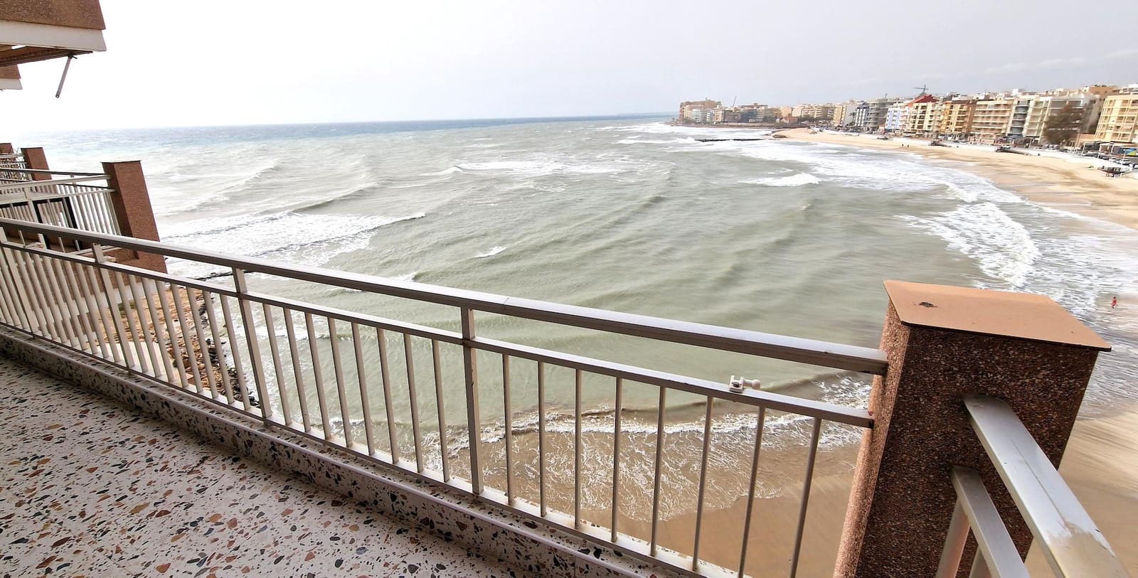 2 quarto Apartamento para venda em Torrevieja - 319 995 € (Ref: 9683646)