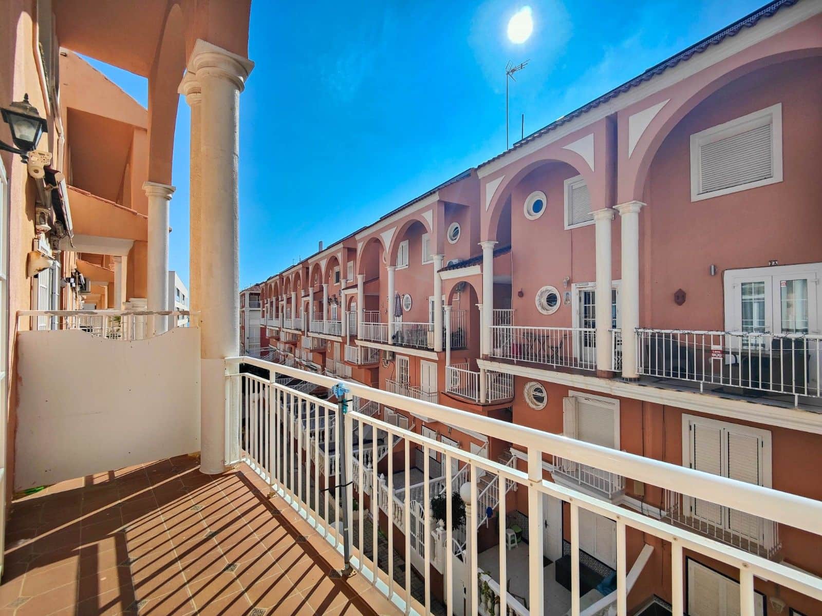 2 bedroom Penthouse for sale in Torrevieja - € 215,000 (Ref: 9683647)