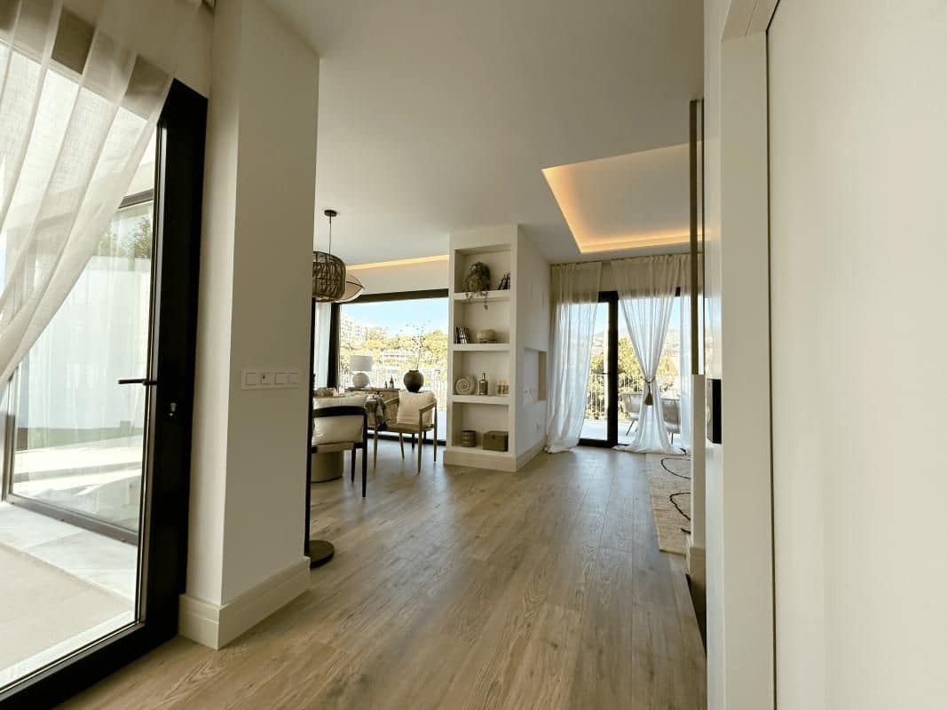 3 soverom Rekkehus til salgs i Malaga by med svømmebasseng - € 1 650 000 (Ref: 9686795)