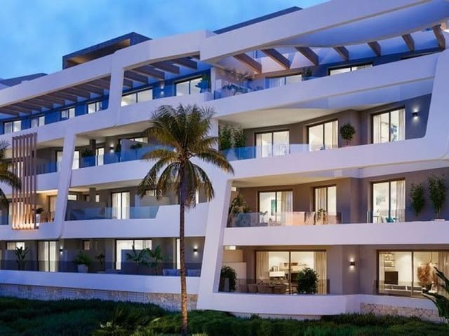 Apartamento de 3 habitaciones en Marbella en venta con piscina - 870.000 € (Ref: 9686912)