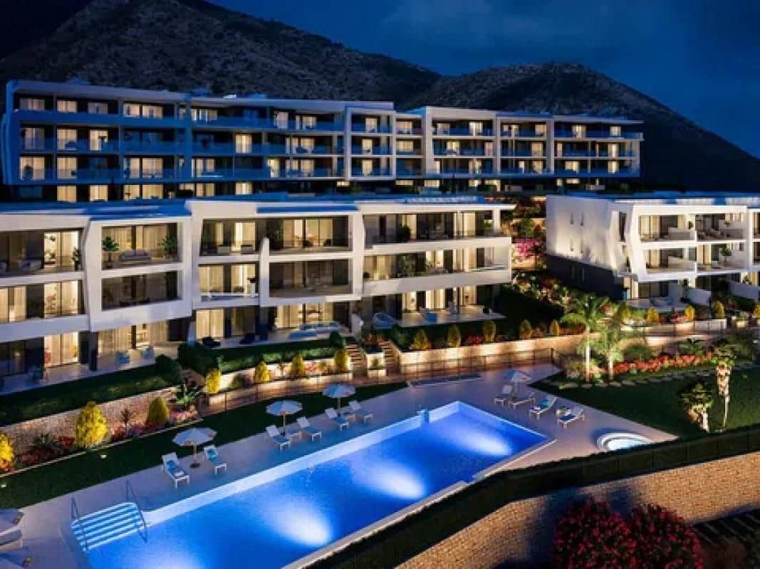 3 Zimmer Apartment zu verkaufen in Carvajal mit Pool - 680.000 € (Ref: 9686953)