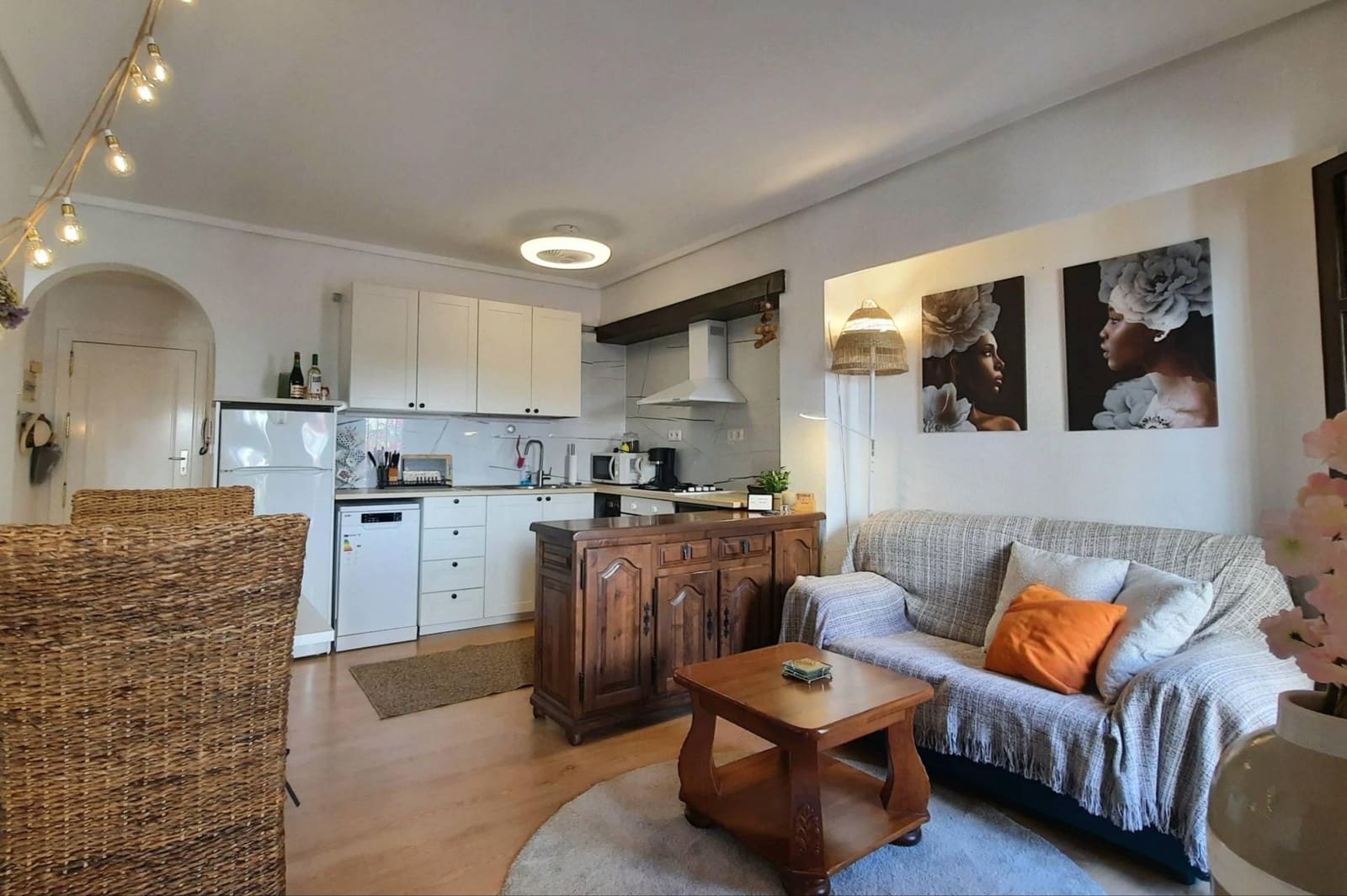 2 Zimmer Bungalow zu verkaufen in Torrevieja mit Pool - 198.000 € (Ref: 9687019)