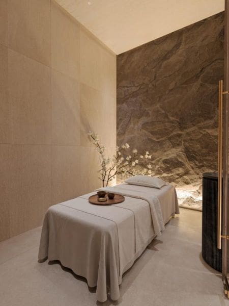 Apartamento de 3 habitaciones en New Golden Mile en venta con piscina - 1.176.945 € (Ref: 9687168)