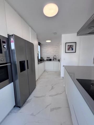 5 soveværelse Villa til salg i Las Filipinas med swimmingpool - € 595.000 (Ref: 9691172)