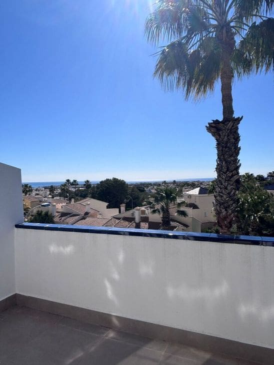 2 bedroom Penthouse for sale in Orihuela Costa - € 205,000 (Ref: 9691178)