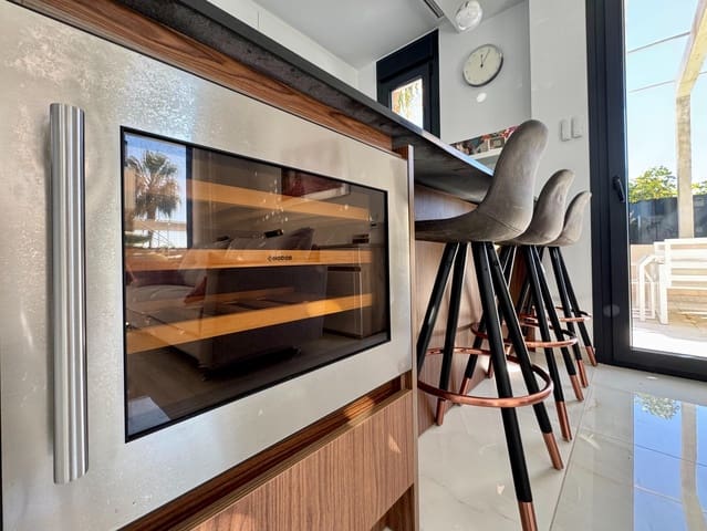 4 bedroom Villa for sale in Lomas de Cabo Roig - Los Dolses, Orihuela with pool - € 750,000 (Ref: 9698968)