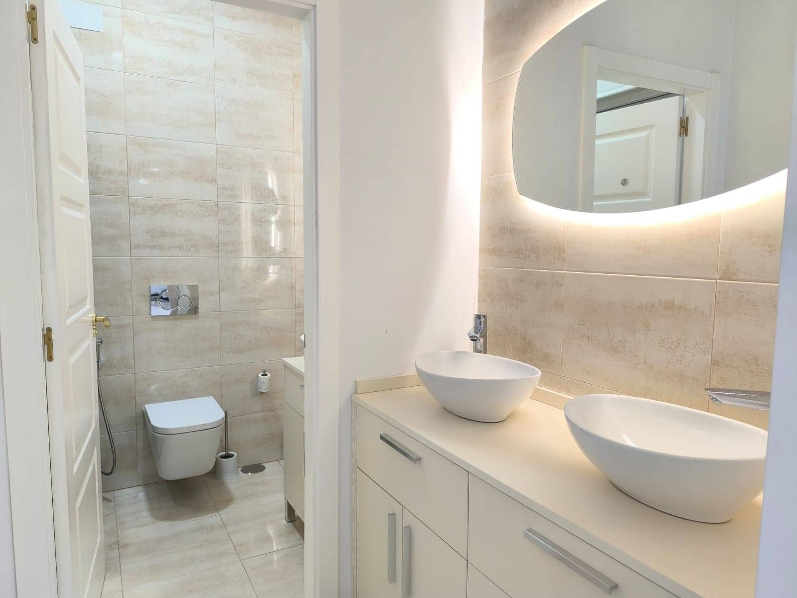 Chalet de 4 habitaciones en Pinoso en venta - 649.995 € (Ref: 9699052)