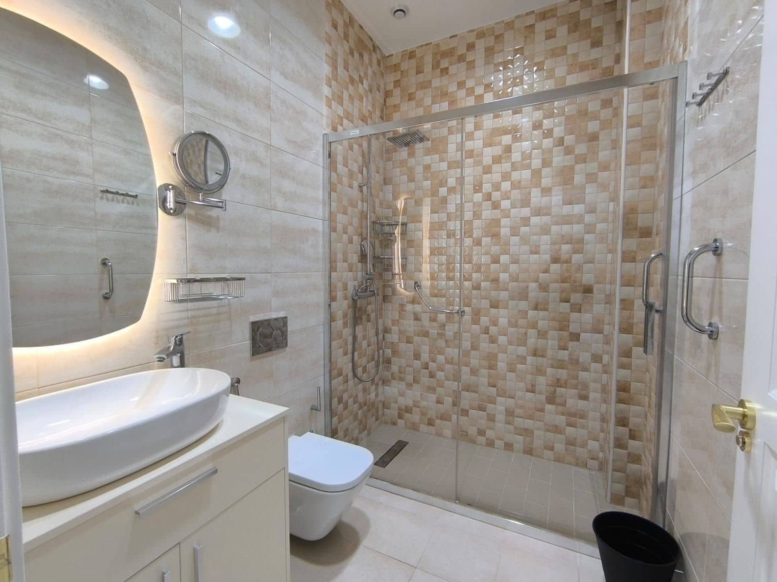 Chalet de 4 habitaciones en Pinoso en venta - 649.995 € (Ref: 9699052)