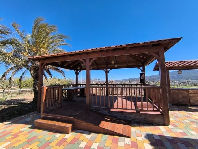 4 slaapkamer Villa te koop in Pinoso - € 595.000 (Ref: 9699052)