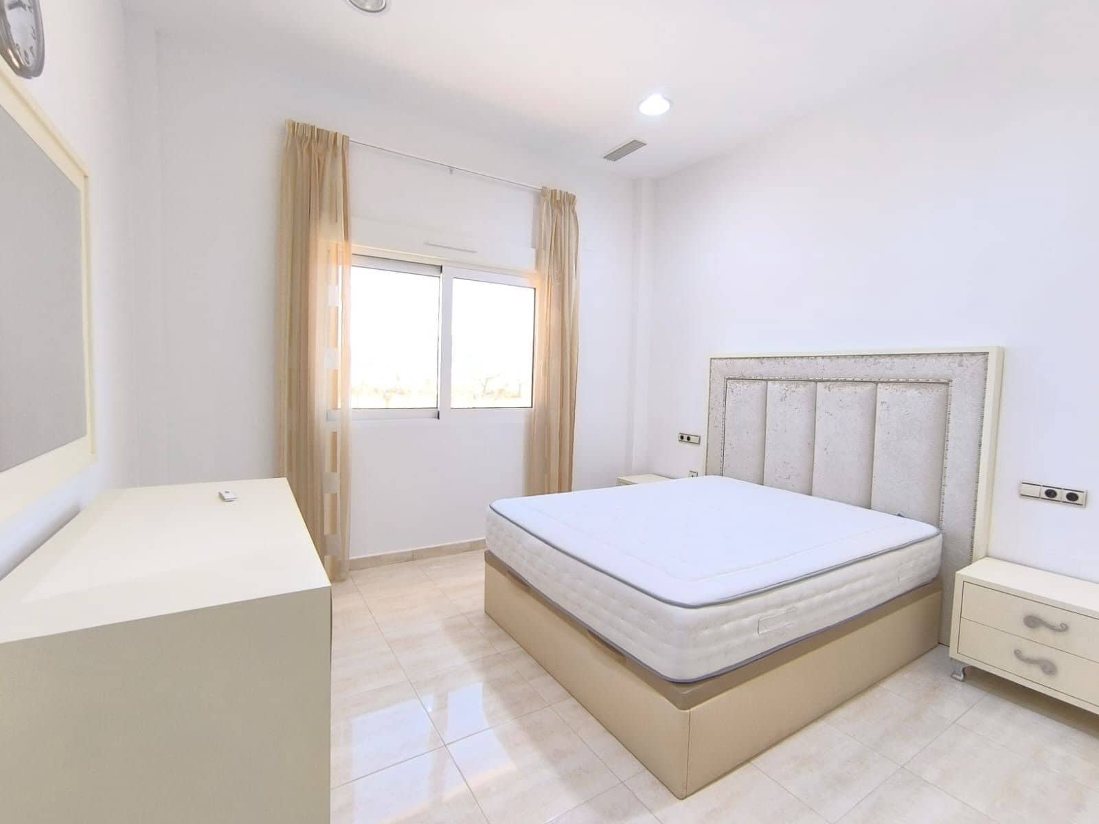 4 quarto Moradia para venda em Pinoso - 595 000 € (Ref: 9699052)