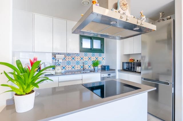 2 soverom Leilighet til salgs i Mil Palmeras, Pilar de la Horadada med svømmebasseng - € 265 000 (Ref: 9699053)