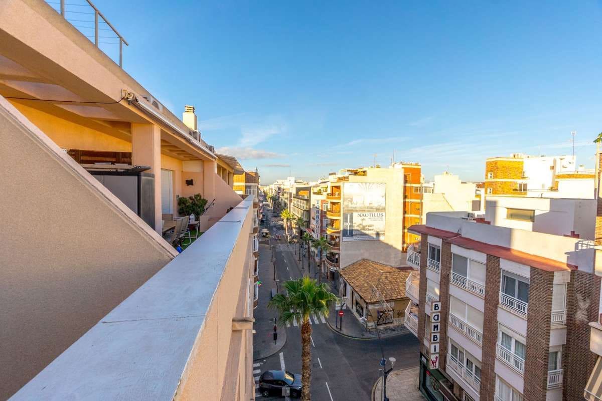 3 chambre Appartement à vendre à Torrevieja - 189 000 € (Ref: 9707570)