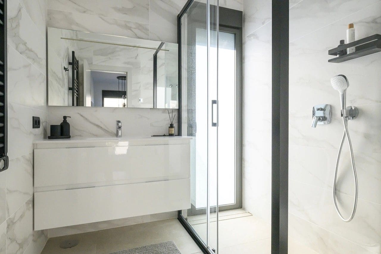 3 slaapkamer Villa te koop in Las Colinas Golf met garage - € 1.030.000 (Ref: 9707581)