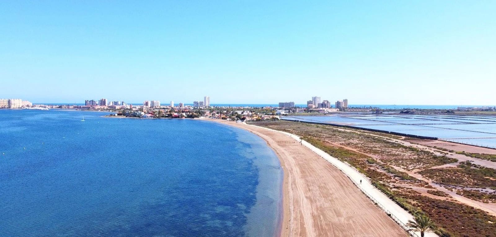 Apartamento de 2 habitaciones en Playa Paraiso en venta con piscina - 320.000 € (Ref: 9707583)