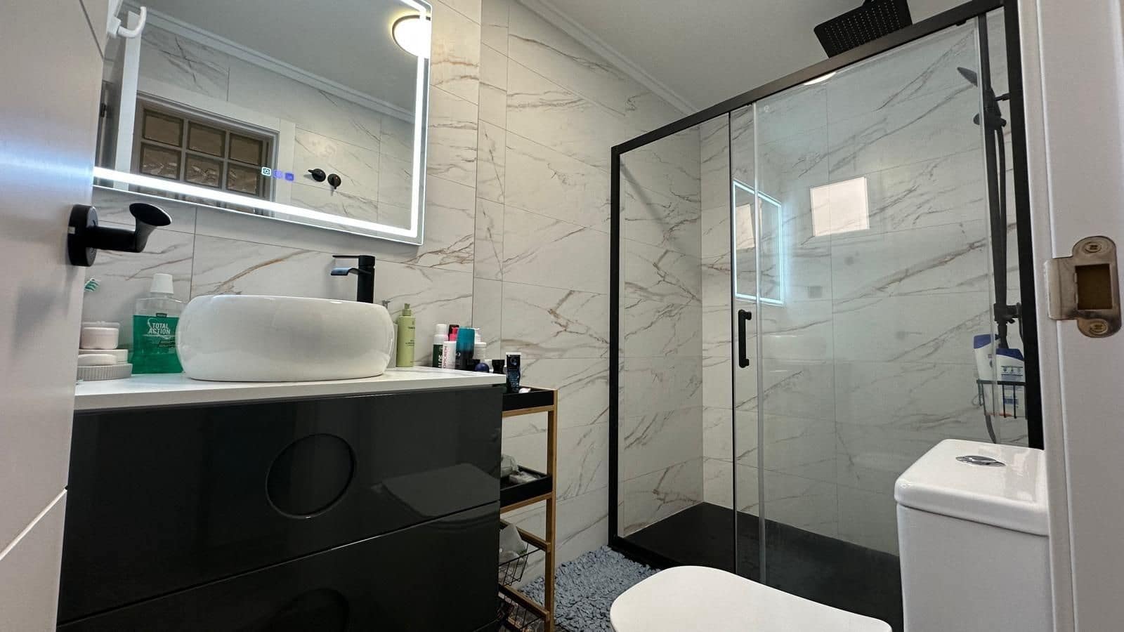 Apartamento de 3 habitaciones en Torrevieja en venta - 374.000 € (Ref: 9707586)