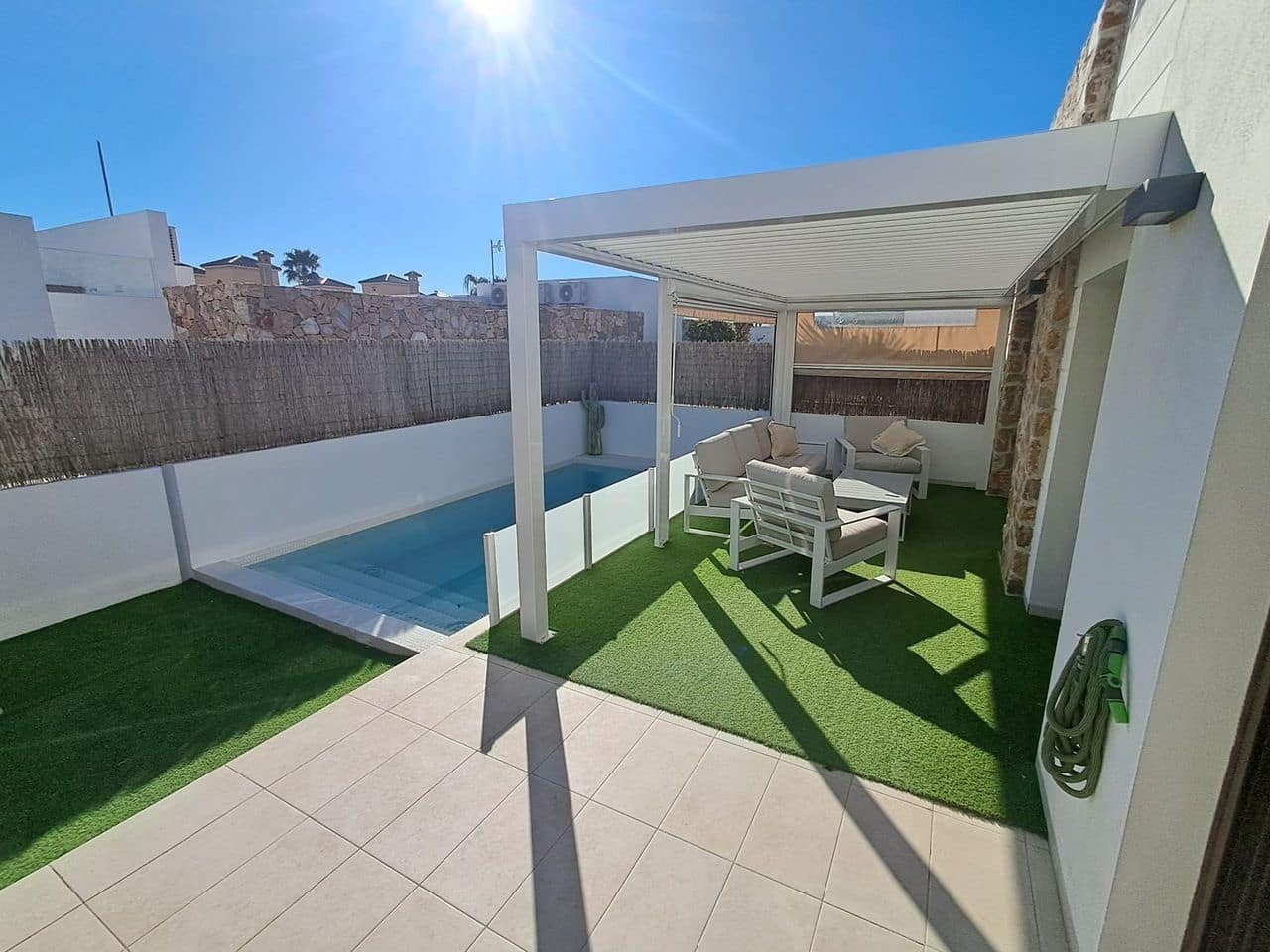 3 bedroom Villa for sale in Cabo Roig - € 360,000 (Ref: 9707589)