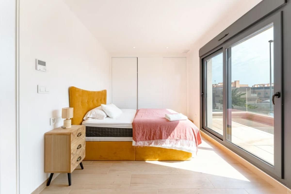 3 soverom Rekkehus til salgs i Pilar de la Horadada med svømmebasseng - € 425 000 (Ref: 9712238)