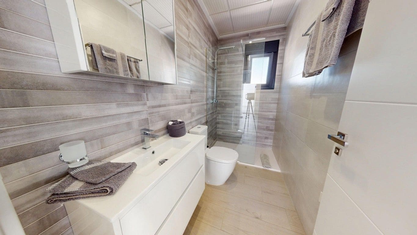 3 slaapkamer Villa te koop in Los Alcazares met garage - € 469.000 (Ref: 9715141)