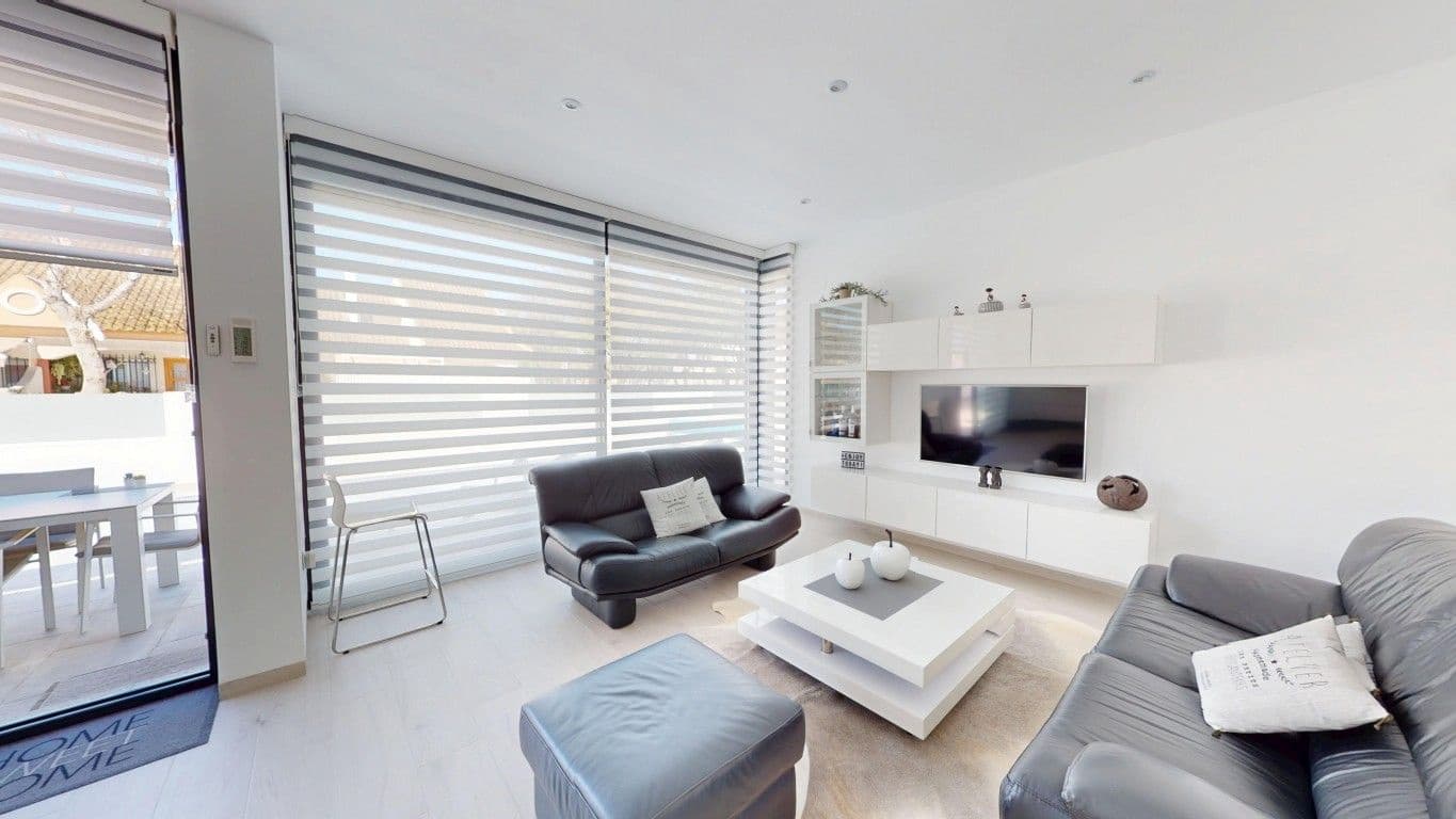 3 slaapkamer Villa te koop in Los Alcazares met garage - € 469.000 (Ref: 9715141)