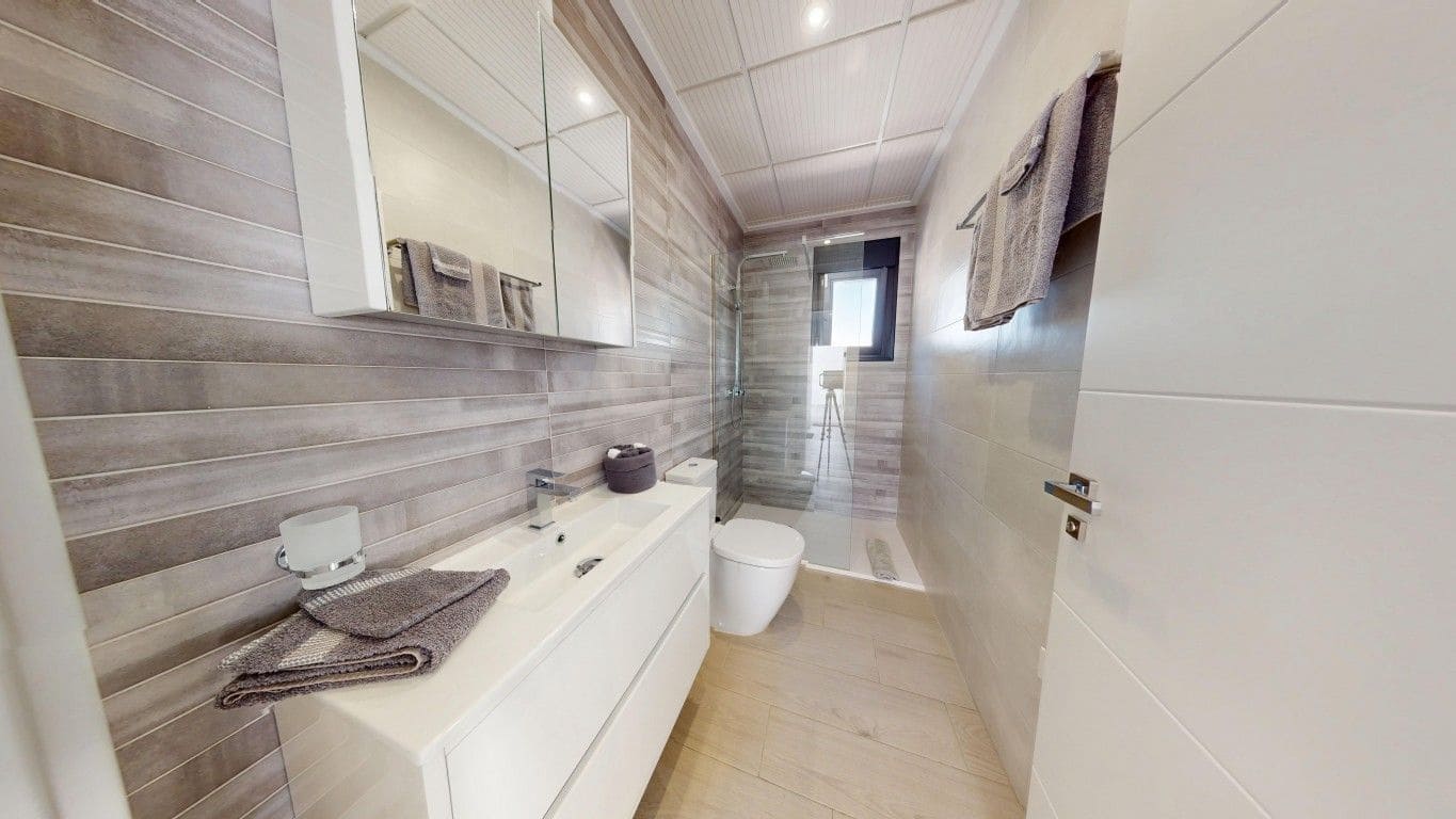 3 slaapkamer Villa te koop in Los Alcazares met garage - € 469.000 (Ref: 9715141)