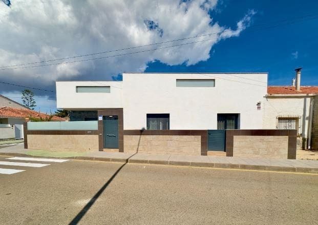 4 chambre Villa/Maison à vendre à Torre de la Horadada avec piscine - 595 000 € (Ref: 9721928)