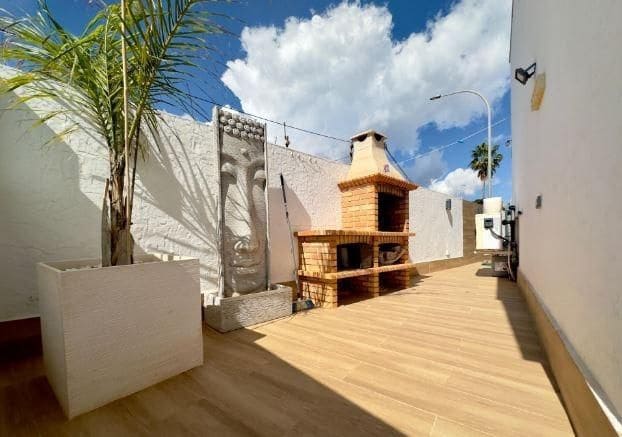 4 chambre Villa/Maison à vendre à Torre de la Horadada, Pilar de la Horadada avec piscine - 595 000 € (Ref: 9721928)