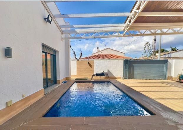 4 chambre Villa/Maison à vendre à Torre de la Horadada, Pilar de la Horadada avec piscine - 595 000 € (Ref: 9721928)