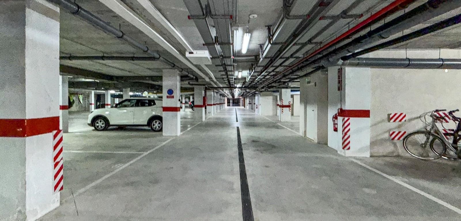 3 bedroom Apartment for sale in Playa Paraiso with pool garage - € 399,990 (Ref: 9721931)