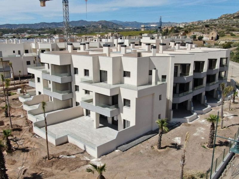 3 soveværelse Lejlighed til salg i Velez-Malaga med swimmingpool - € 398.000 (Ref: 9722000)