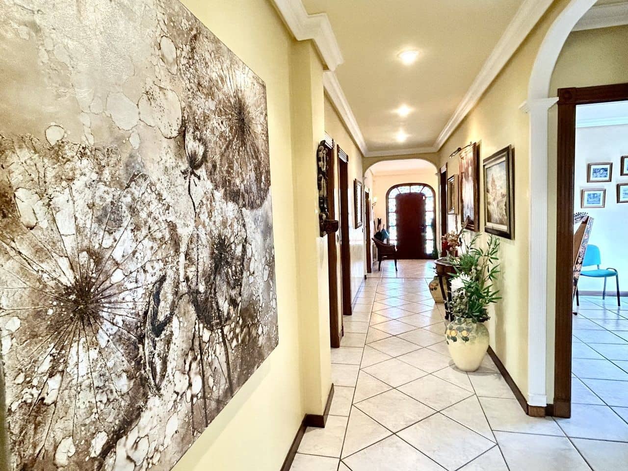 6 soveværelse Villa til salg i Torrevieja med garage - € 950.000 (Ref: 9722069)