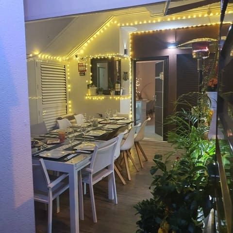 2 soveværelse Semi-Rækkehus til salg i San Pedro del Pinatar med swimmingpool - € 336.800 (Ref: 9722117)