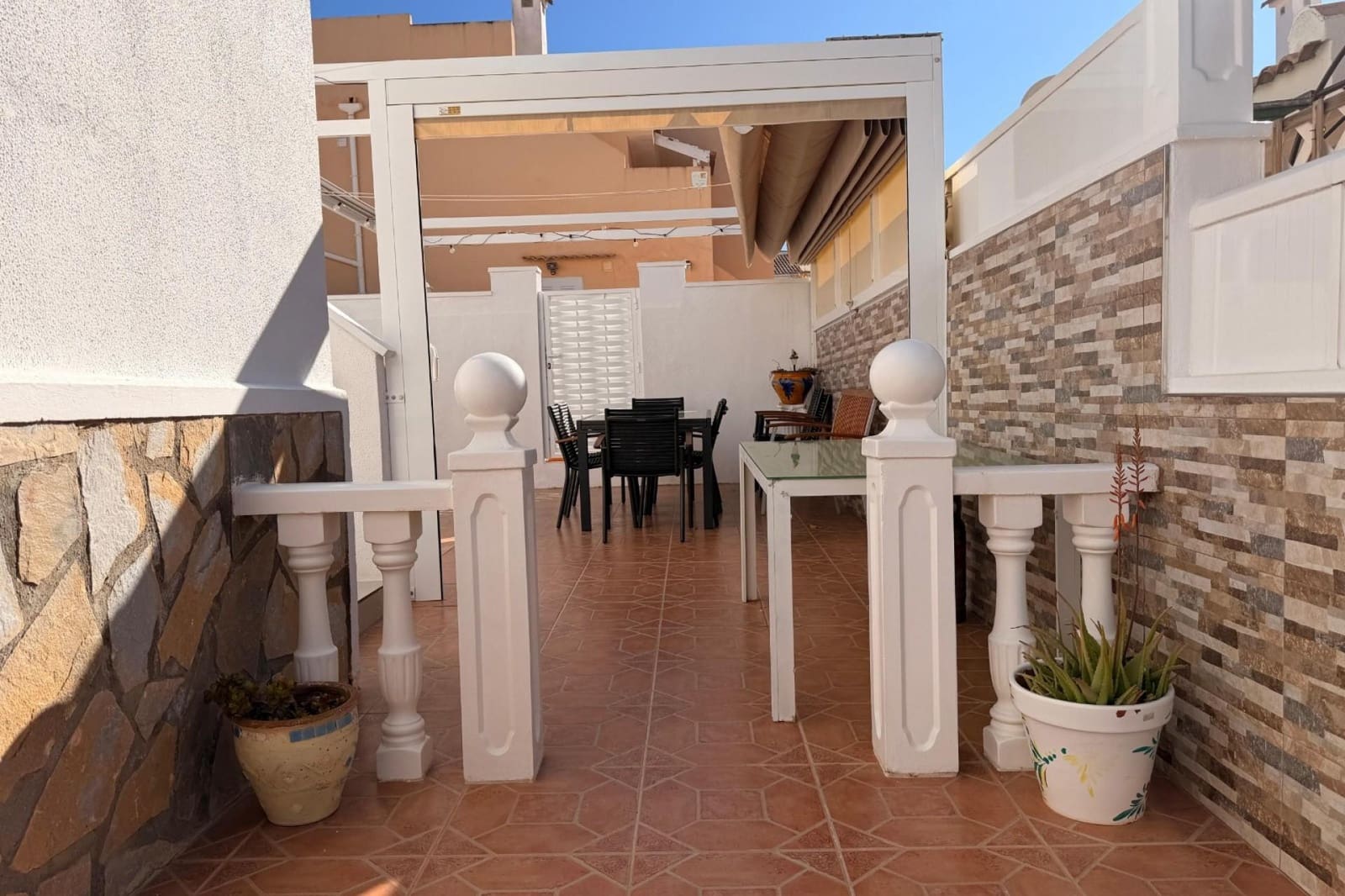 2 bedroom Terraced Villa for sale in Ciudad Quesada with pool - € 229,900 (Ref: 9722158)