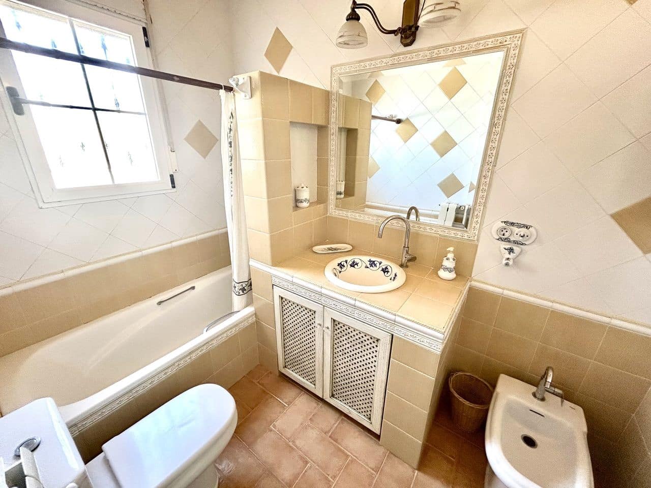 6 Zimmer Villa zu verkaufen in La Mata mit Garage - 950.000 € (Ref: 9722182)