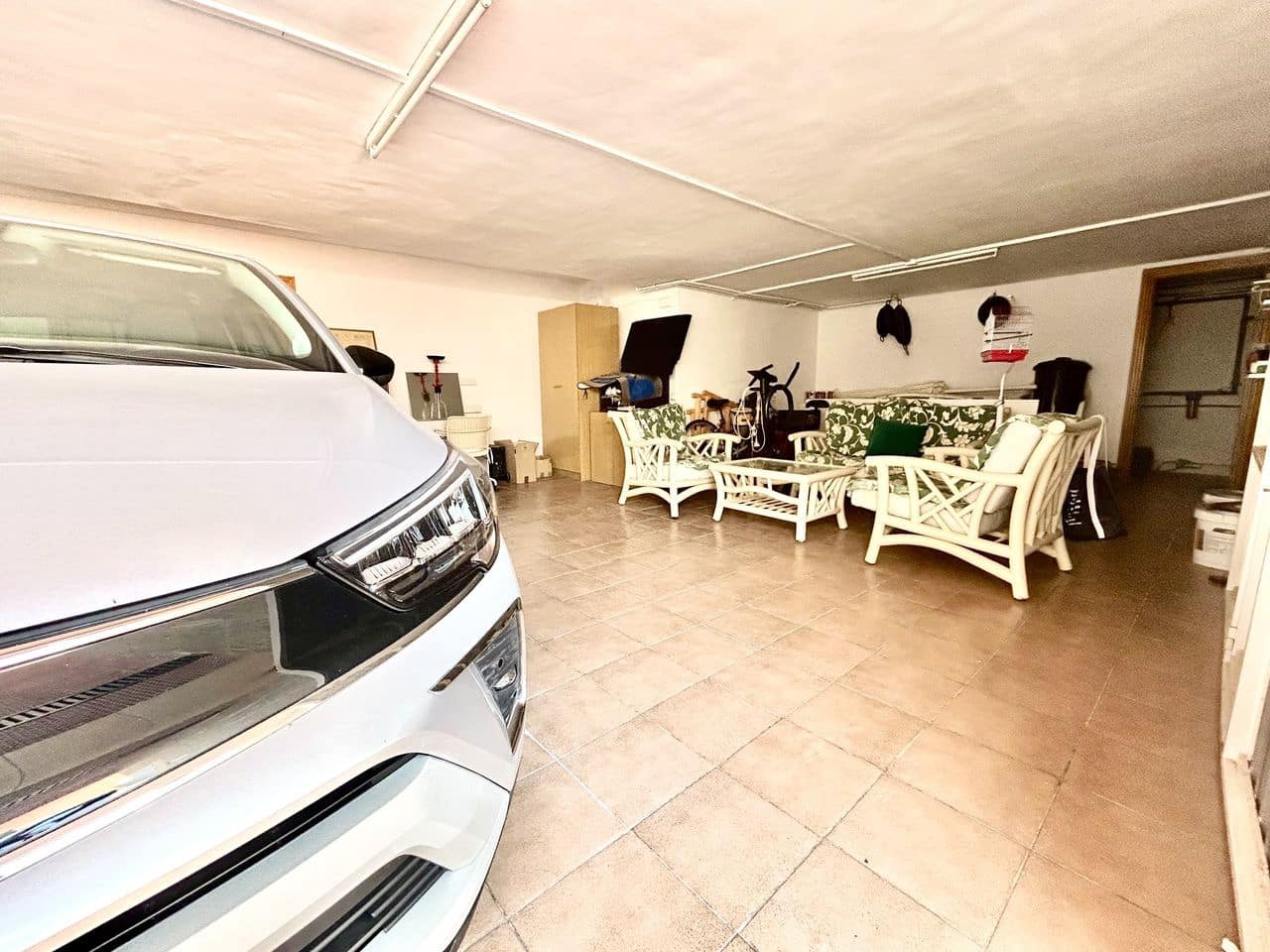 6 Zimmer Villa zu verkaufen in La Mata mit Garage - 950.000 € (Ref: 9722182)