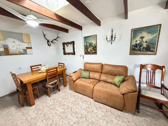 Chalet de 4 habitaciones en Lo Pagan, San Pedro del Pinatar en venta con piscina - 276.000 € (Ref: 9729379)