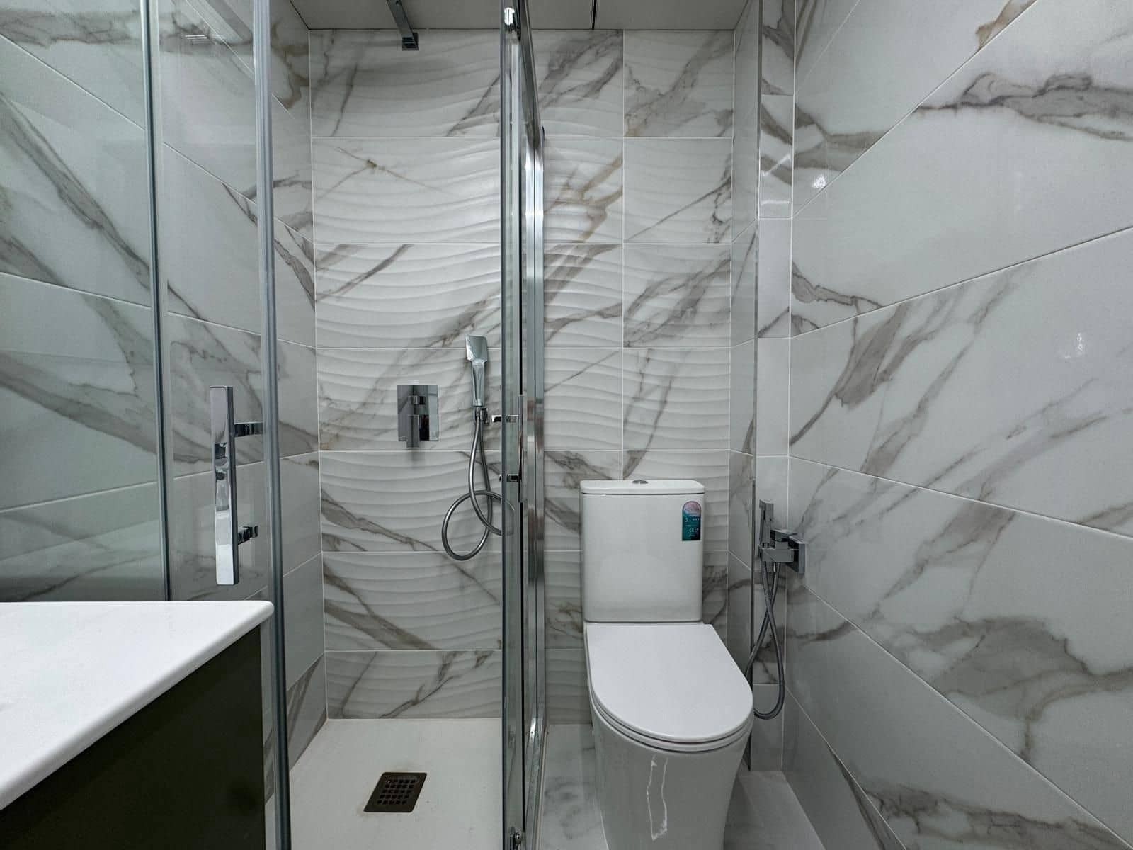 2 bedroom Apartment for sale in Torrevieja with pool - € 189,900 (Ref: 9730289)