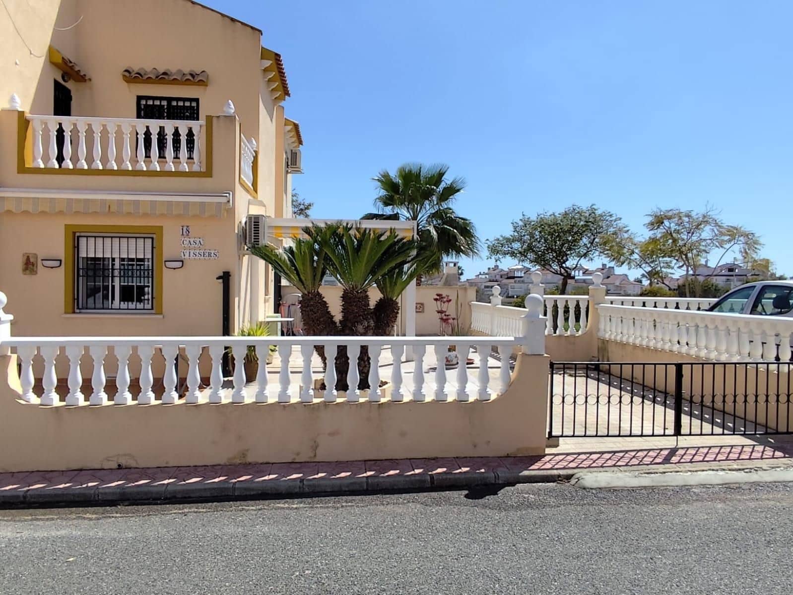 2 bedroom Bungalow for sale in Orihuela with pool - € 230,000 (Ref: 9730293)