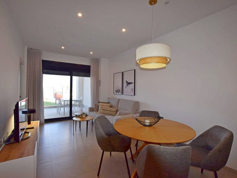 2 chambre Appartement à vendre à Torrevieja avec piscine - 310 000 € (Ref: 9730358)