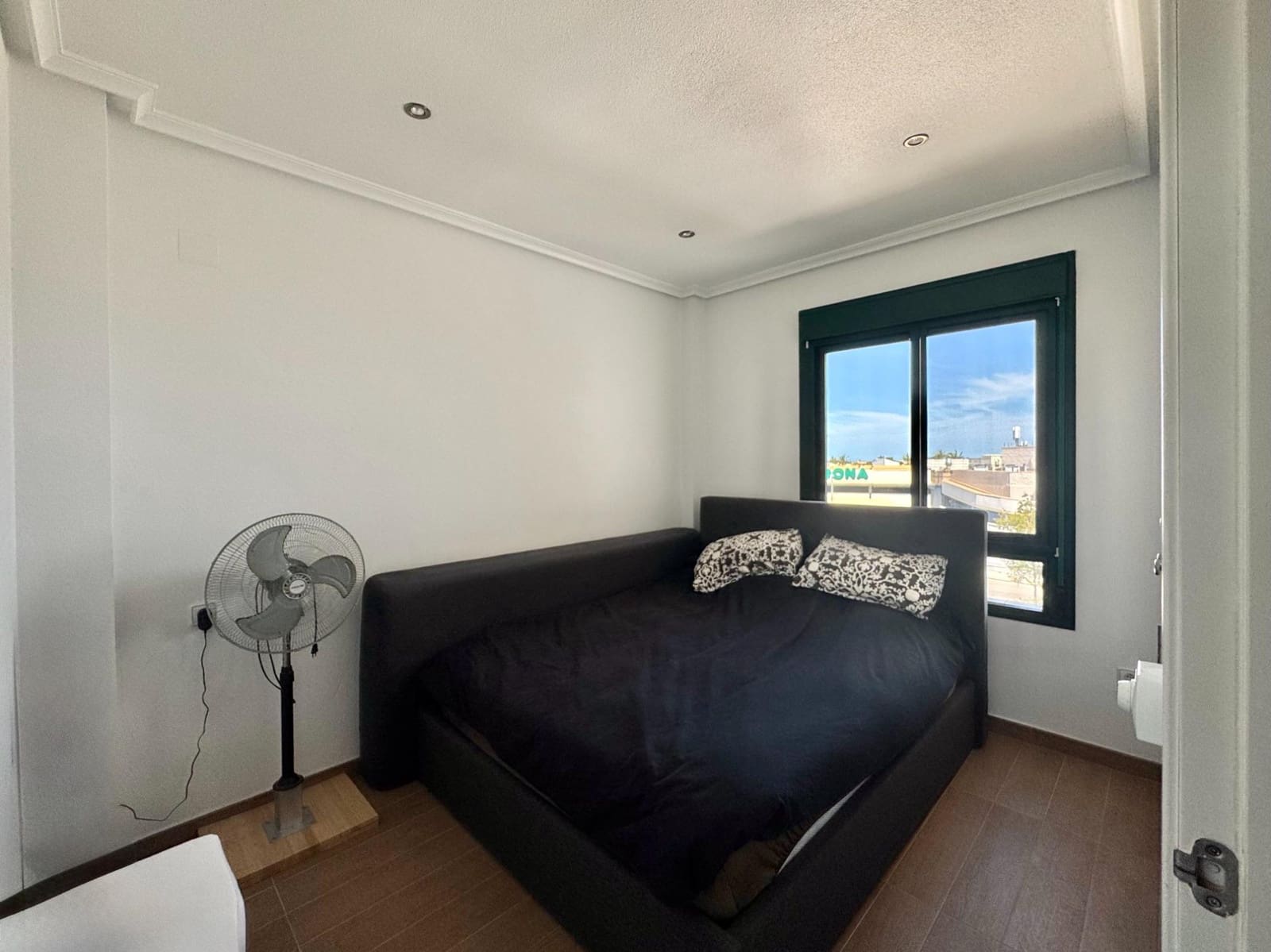 2 bedroom Apartment for sale in Orihuela Costa with pool - € 195,000 (Ref: 9735823)