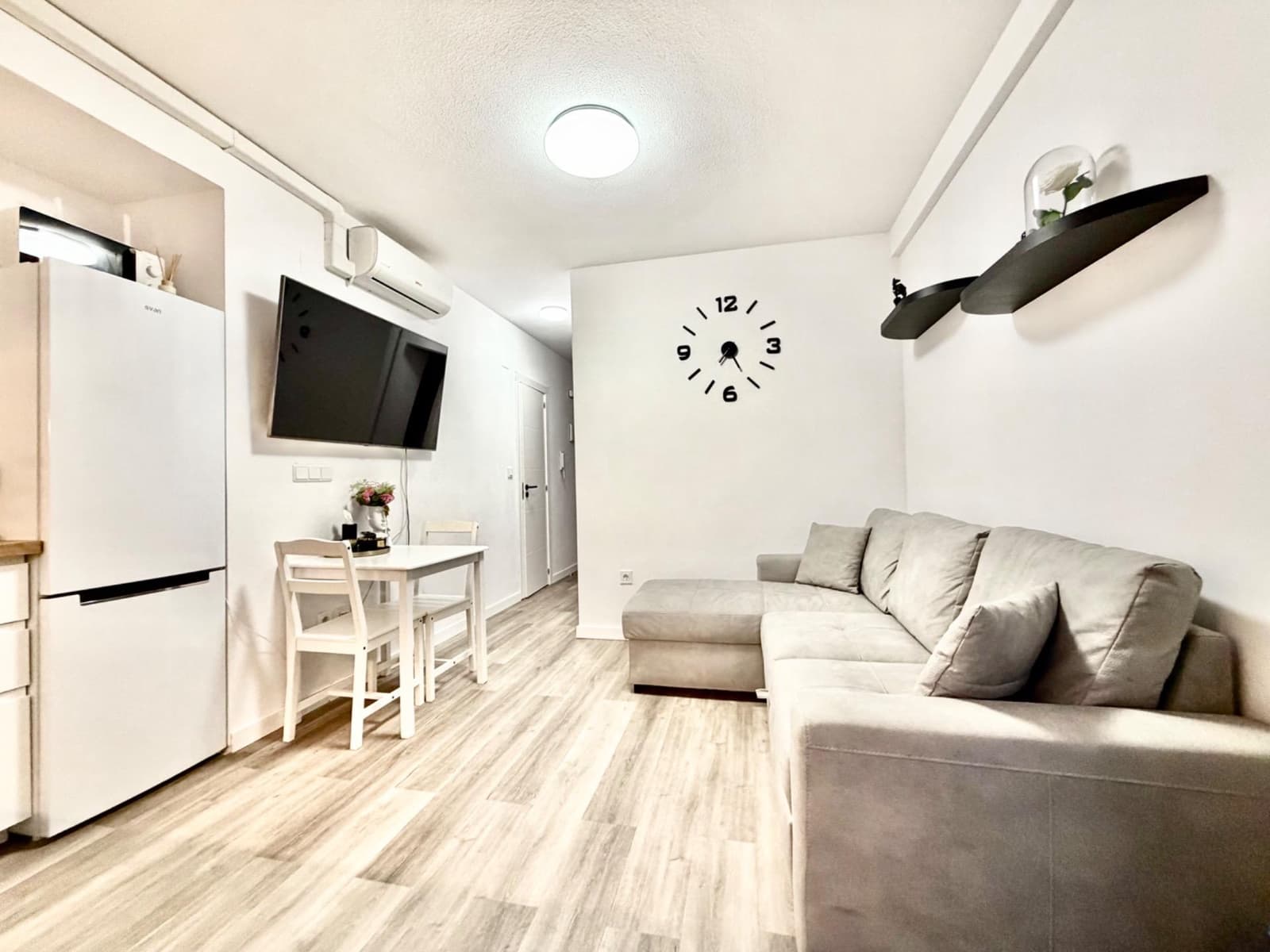 1 soverom Leilighet til salgs i Torrevieja - € 120 000 (Ref: 9735824)