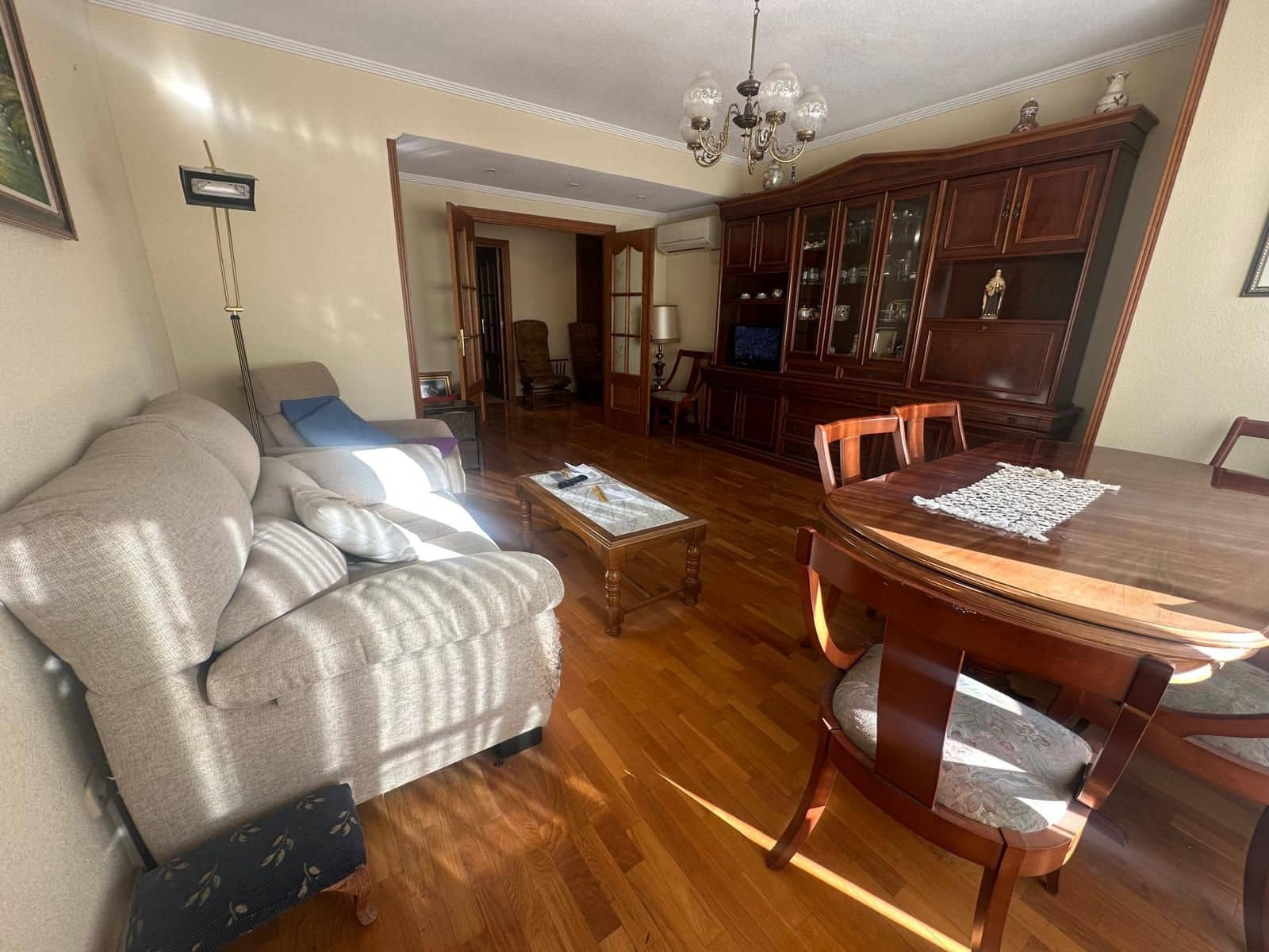 4 bedroom Apartment for sale in Alicante / Alacant city with garage - € 437,000 (Ref: 9739045)