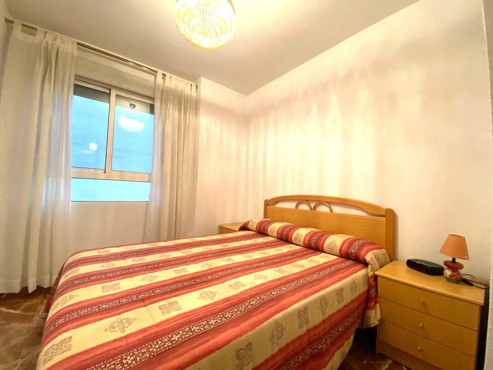 4 bedroom Apartment for sale in Alicante / Alacant city - € 390,000 (Ref: 9739046)