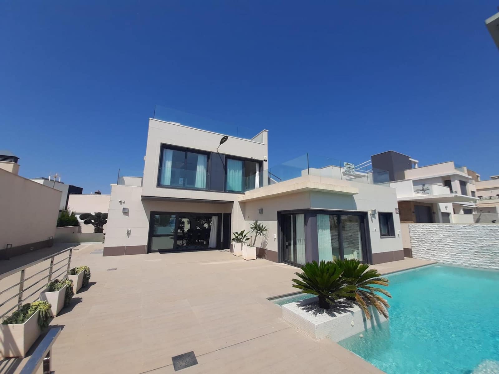 5 soverom Villa til salgs i San Miguel de Salinas - € 849 000 (Ref: 9739047)