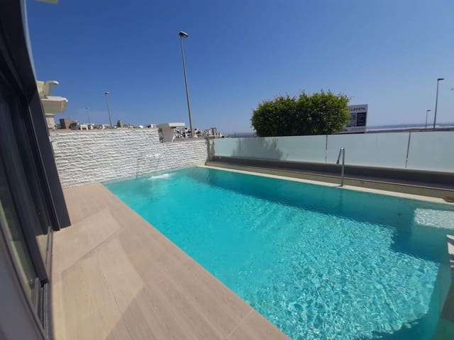 5 soverom Villa til salgs i San Miguel de Salinas - € 849 000 (Ref: 9739047)